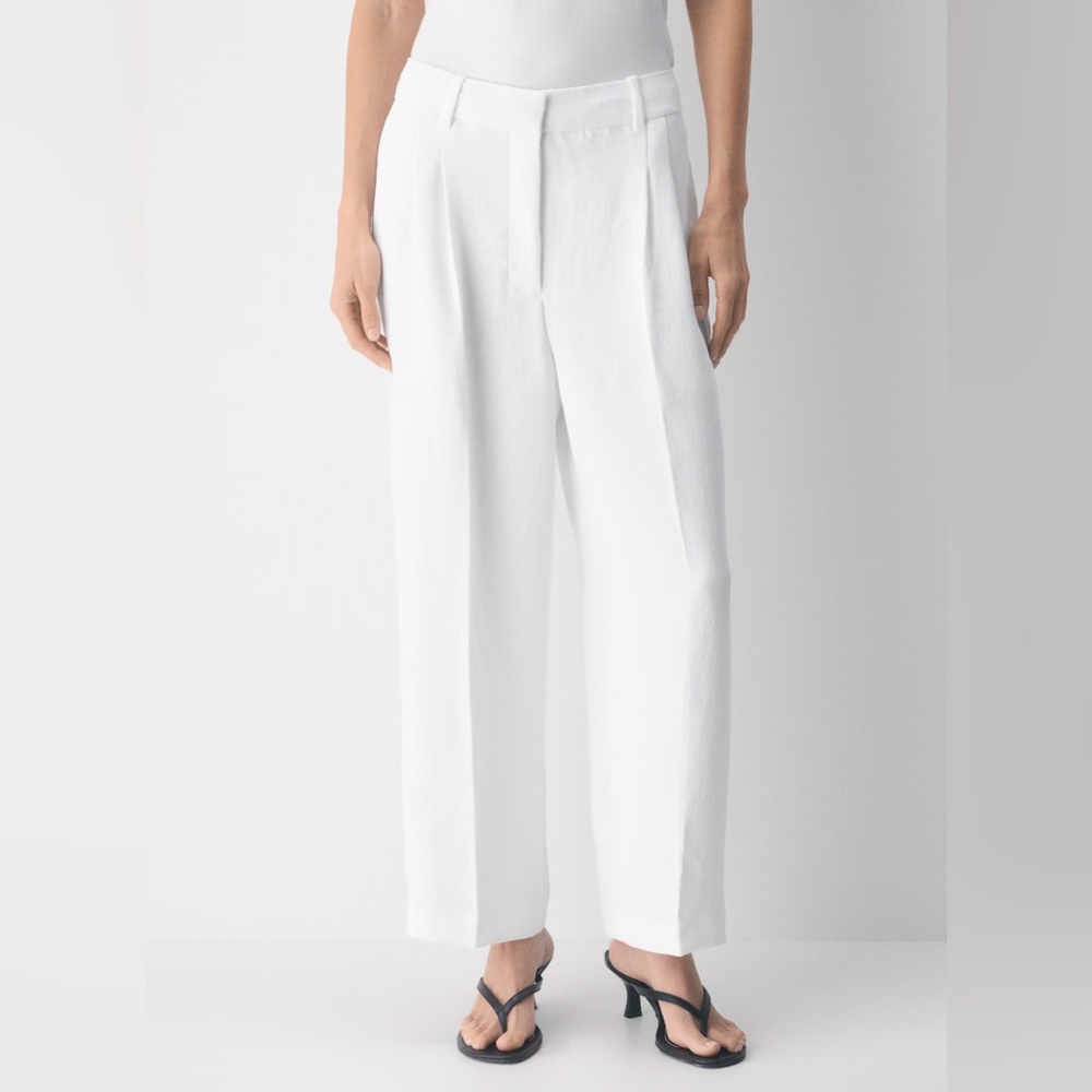 SOLD Aritzia « The Effortless Pant » - Picture 3 of 6